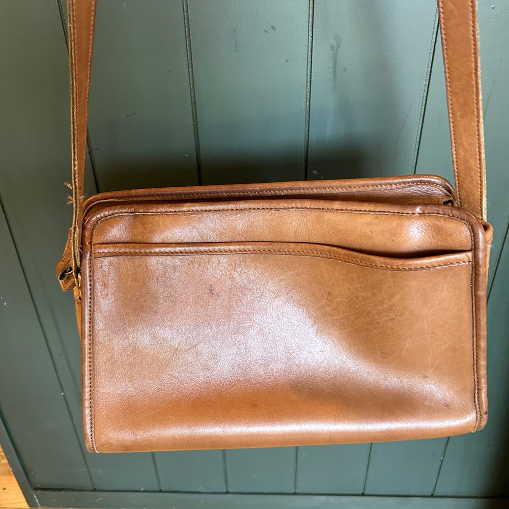 Vintage Coach Brown Leather Bag